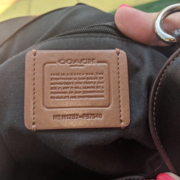 NWOT Coach Lexy bag. - Picture 5 of 8